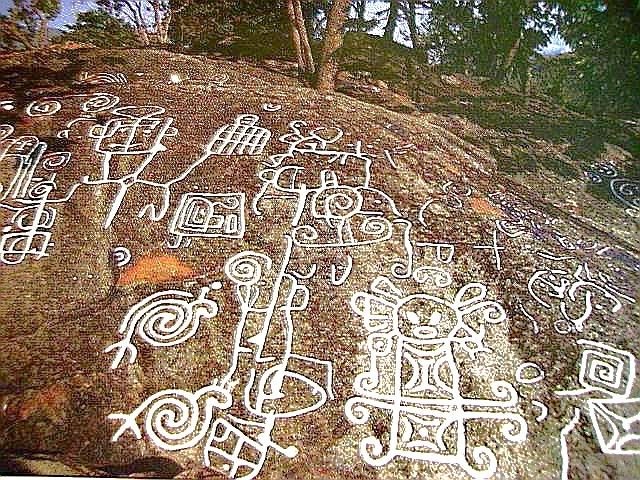 ElhoimLeafar's tweet photo. Wakanifari, the #Goddess of rain and fertility, queen of the winters, appears painted surrounded by snails and aquatic creatures that crawl towards her to make them human. #Goddesses #Goddessoftheearth #OldGoddesses #Nativegods #Pagangods https://t.co/jdz9fHoT8A