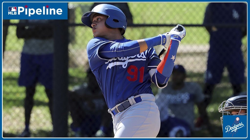 MLBPipeline's tweet photo. 17-year-old #Dodgers prospect Diego Cartaya, the No. 1-ranked 2018 int'l prospect, got going in the 5th game of his @MiLB career:

1st 4 : 1-for-14, 1B, 0 R, 2 BB, 5 K
Today: 3-for-4, HR, 4 R, 1 BB, 0 K

More on the @Dodgers' No. 9 prospect: https://t.co/H87vCiHZWU https://t.co/uB2tiLd4Hi
