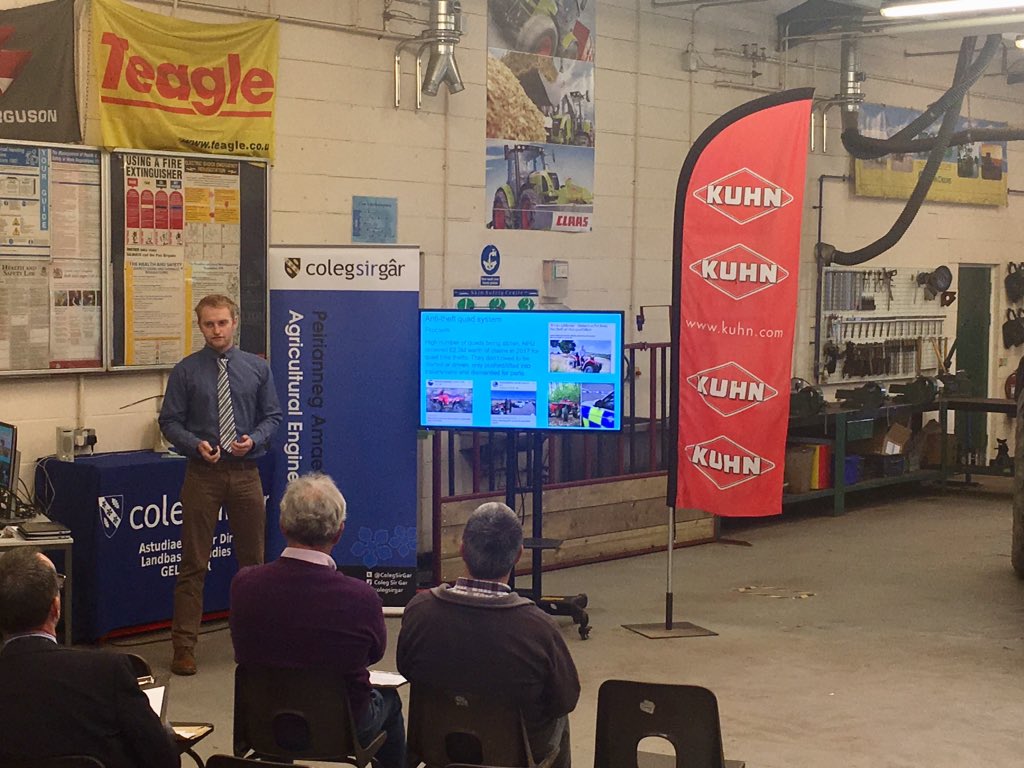 Cyflwyniadau prosiect myfyrwyr 2019 wedi'u cwblhau✅
Diolch i bawb a gymerodd ran👌🏼👏🏼

Student project presentations 2019 complete✅
Thank you to all involved👌🏼👏🏼