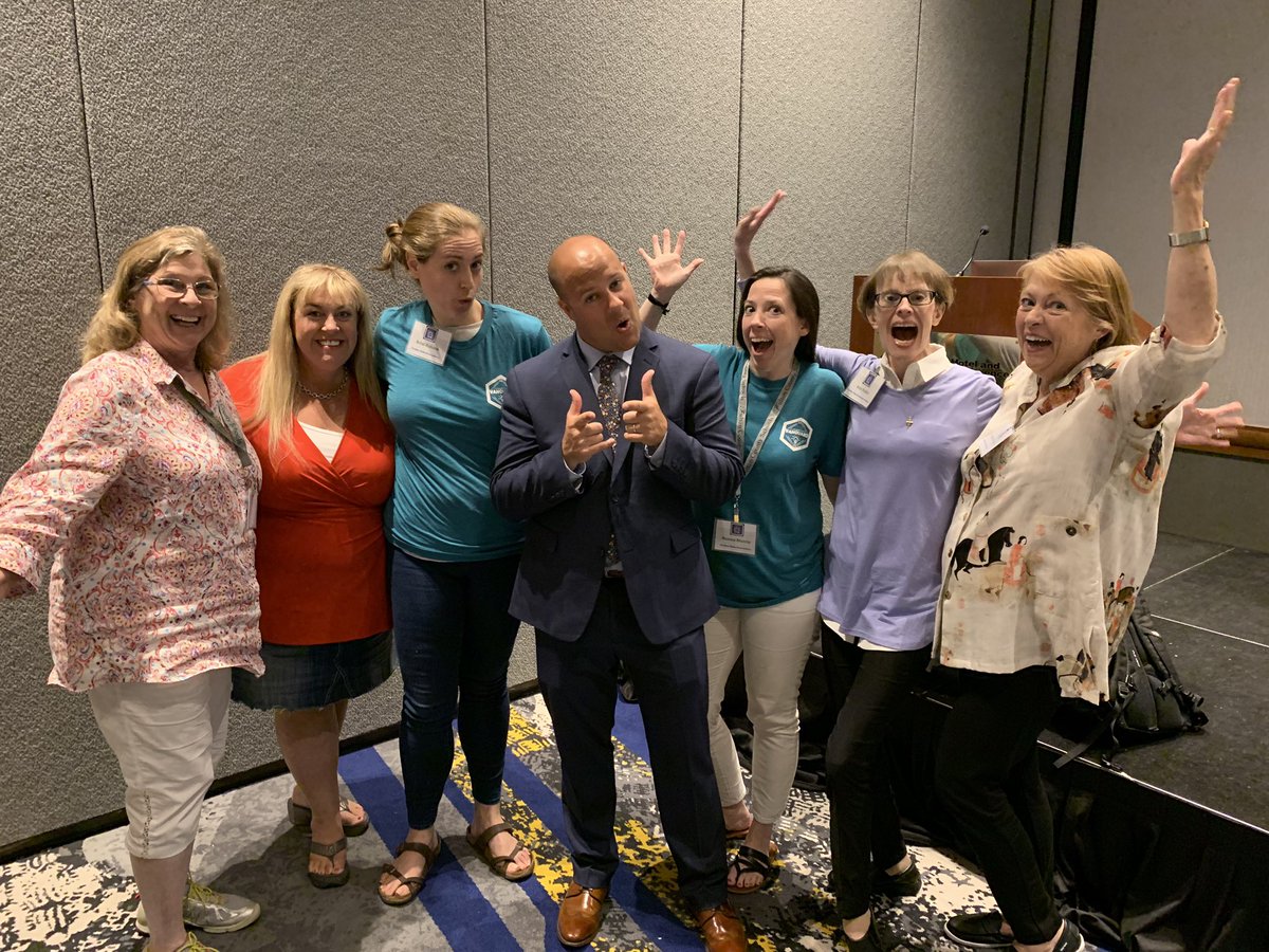 msmorrisra's tweet photo. @FindleyOaks representing at #VanCon19! Thanks @ajjuliani for an amazing day of learning!! @Johnslisa4 @mrsrobinsmusic @LibrarianRubin https://t.co/ZjoohKMCRe