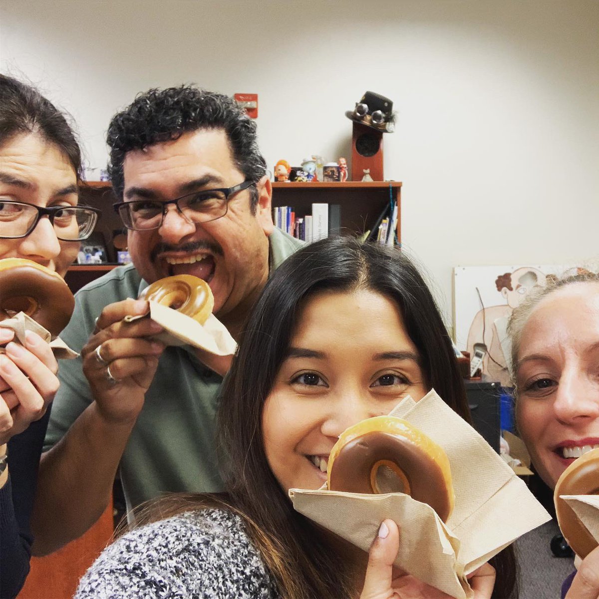 pumerantzlib's tweet photo. Happy #nationaldonutday AND #nationalprinceday! 🤤😍 Because you know, what librarian doesn’t love a good #krispykreme donut?! 🍩☕️ ... and PRINCE 🎸 (featured in photo: Ruth’s #prince shoes). #westernuway @westernunews #pumerantzlibrary https://t.co/3Wz7qAGcpm