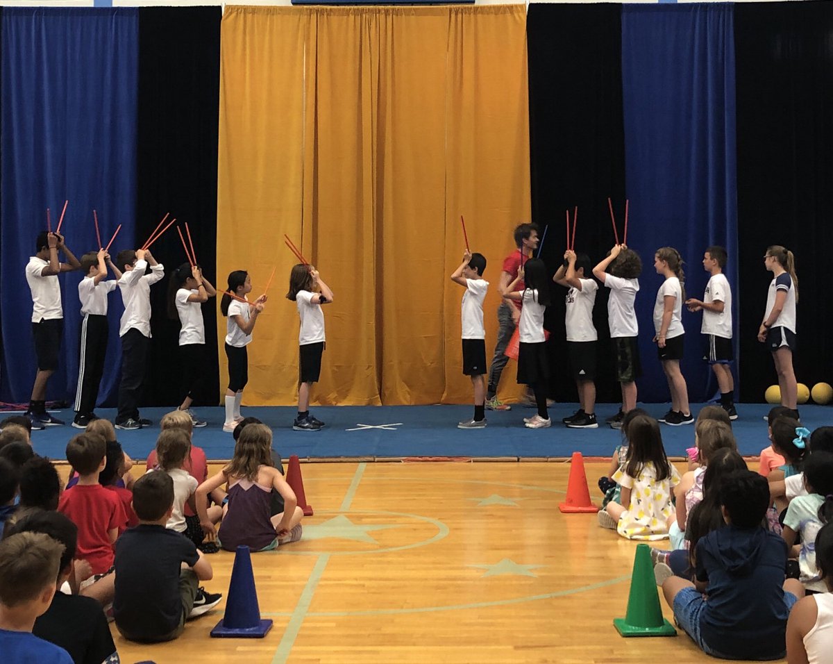 StonyBrookES's tweet photo. Stony Brook All Star Circus 2019. #studentsgrowhere thanks Doug & Kevin - Circus Kids Productions https://t.co/pxECiGhuhs