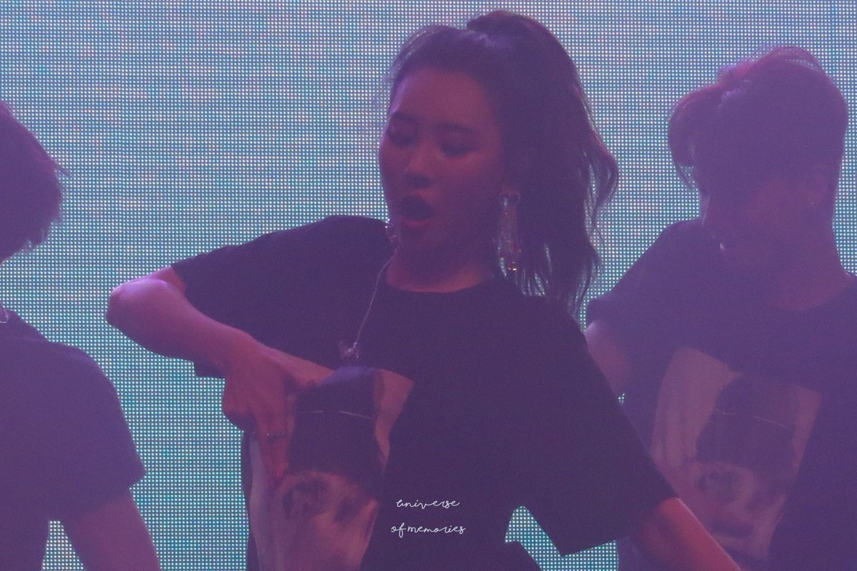 ofMemories_'s tweet photo. 190606 #SUNMIinBerlin

#sunmi #선미 #warninginberlin https://t.co/ZH1MwdvJl2
