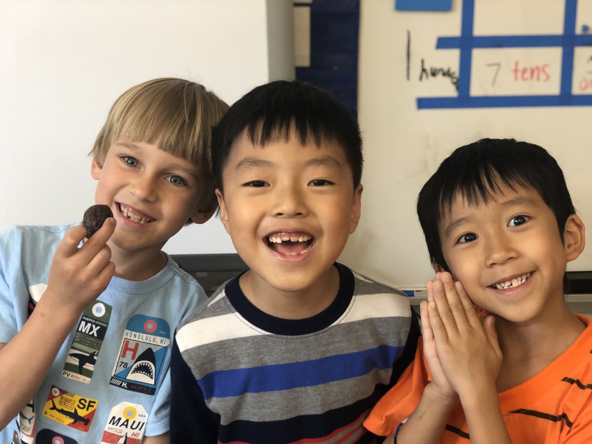oes_park's tweet photo. We love our summer birthdays. Happy Birthday Thomas! https://t.co/Oy737BERL4