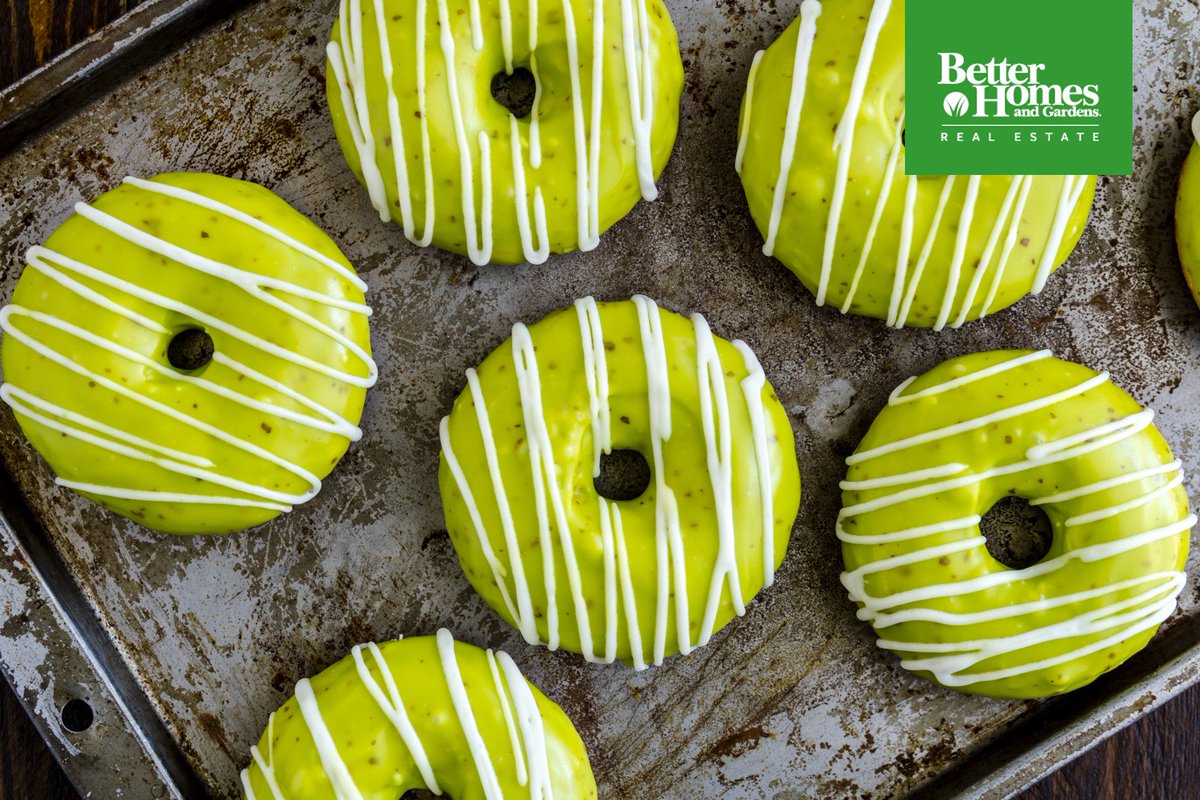 It’s #NationalDonutDay! What a way to kick off the weekend. Where are you picking up your treats to celebrate? #ExpectBetter #BHGRE