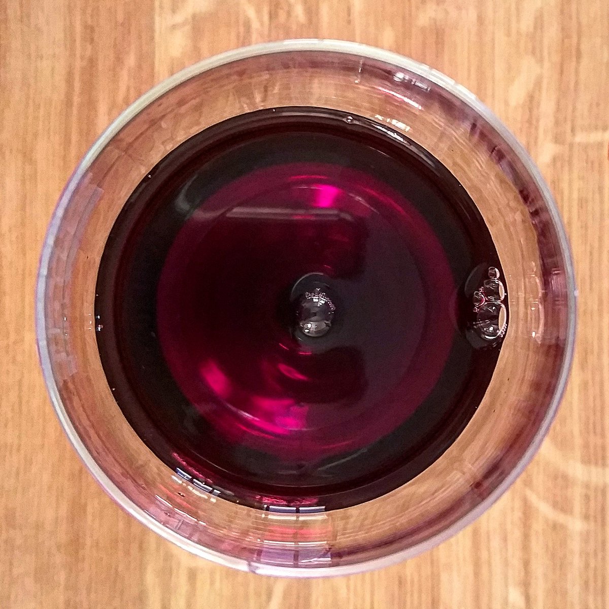 vamarecos's tweet photo. Viernes color #malbec 🍷 https://t.co/YCuG0I9WBr