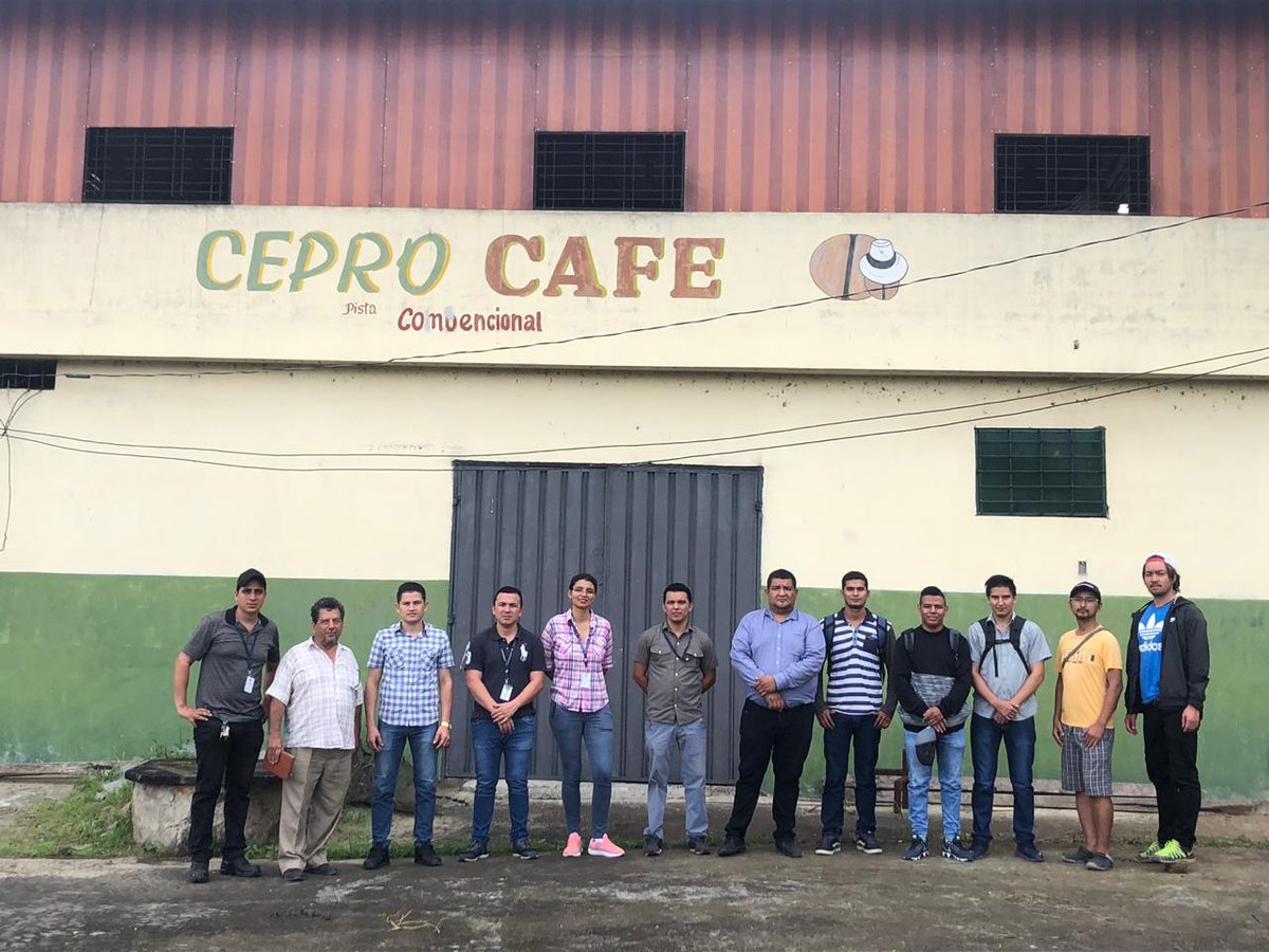 en_mecanica's tweet photo. #Vinculación con la comunidad, en visita técnica a #CEPROCAFÉ, para la realización de proyectos de investigación.
#MecánicaAutomotriz #Senescyt #OFERTAACADÉMICA #MATRÍCULAS #ITSLAM #Período2019 🏎🏍🚑🚗🚕 @Itsluisarboleda @MarcelaNazaren3 https://t.co/NLQYAJXH5M