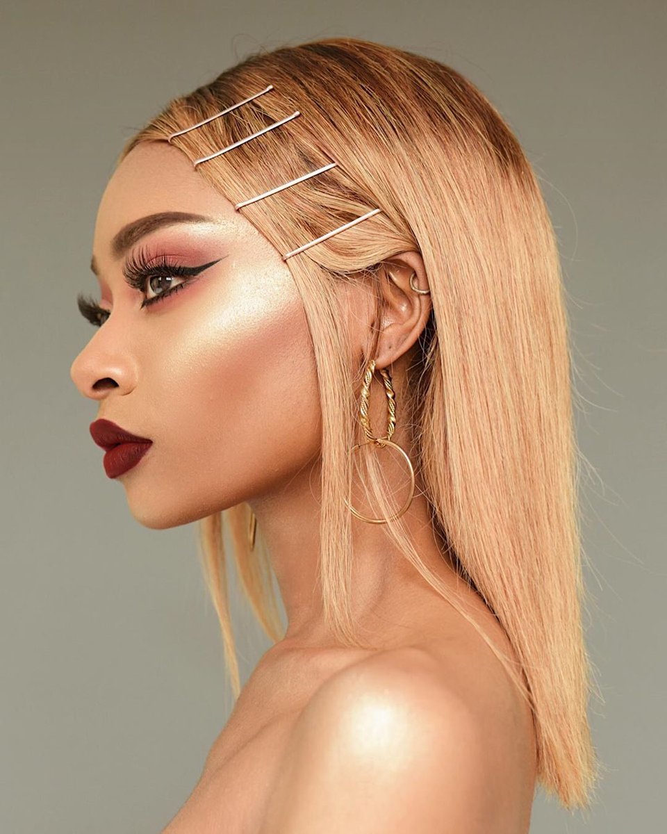 SigmaBeauty's tweet photo. This glam by @nyane has us like π! She used our Define + Pose Brow Pomade in Dark and Tint + Tame Brow Gel in Dark. #sigmabeauty #sigmabrushes #sigmabrowcollection https://t.co/xaemJeyrEh