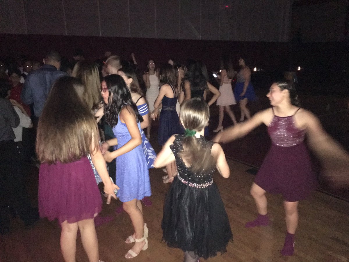 Valhalla Middle School tweet media