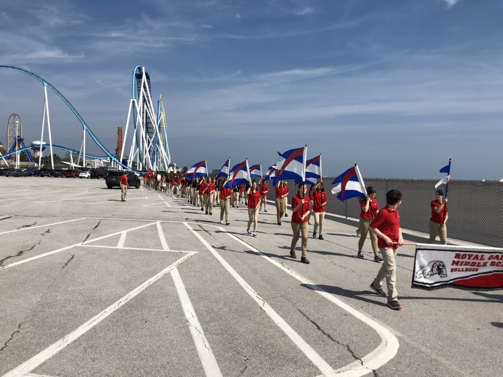TFD205's tweet photo. Awesome musicians from ROMS!!!  Where else can you get a 170 piece marching band that even plays background accompaniment for the 8th grade choir and an orchestra that seconds as a Color Guard????  AWESOME YOUNG ADULTS!!!! https://t.co/1bgD4VMum0