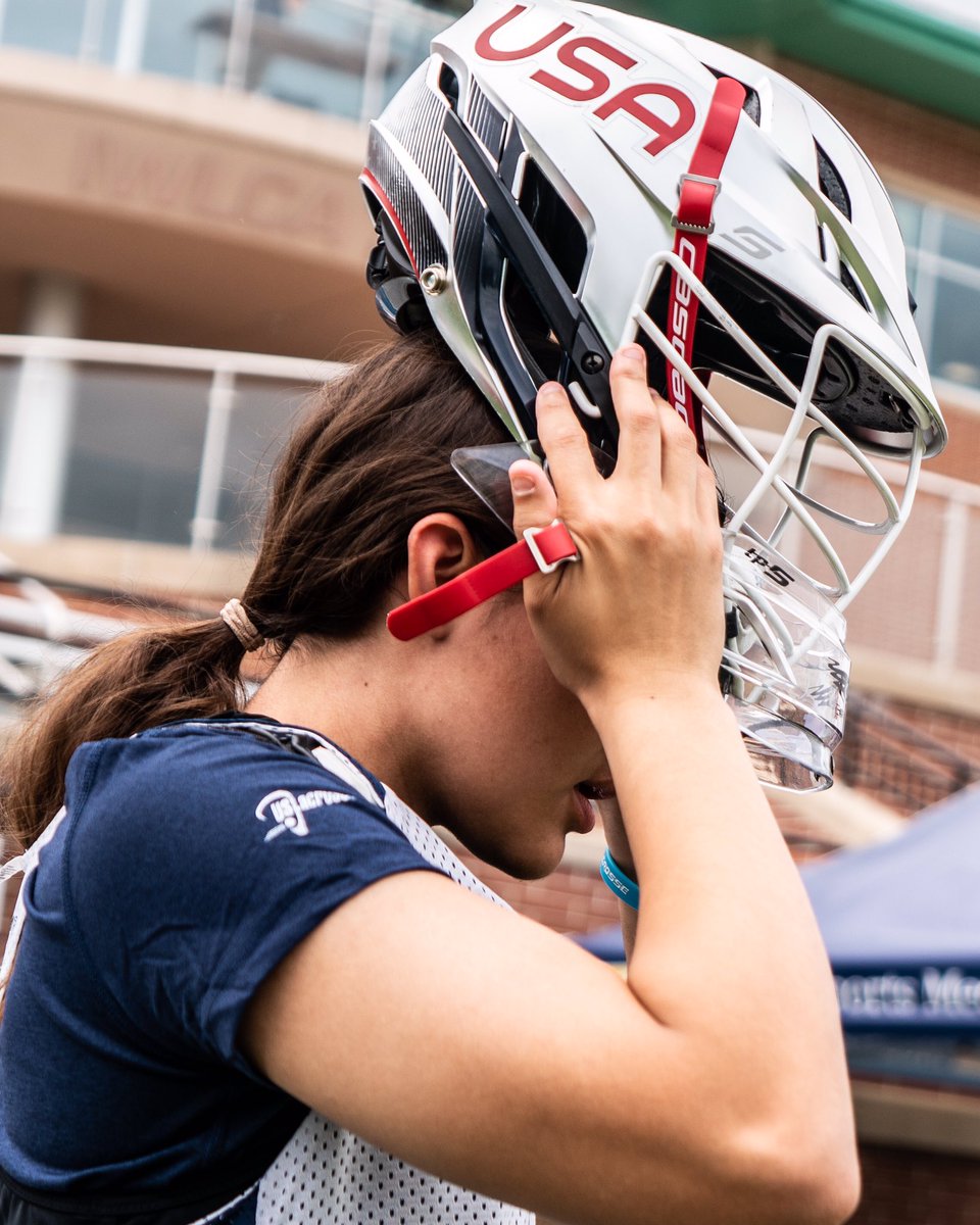 USALWNT's tweet photo. 🇺🇸 https://t.co/gTRuMy7Pe3