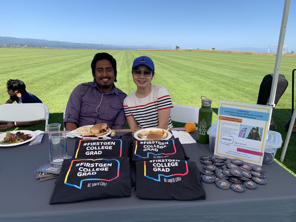 FirstGenUCSC's tweet image. 2019 Alumni BBQ #firstgenUCSC #alumnibbq