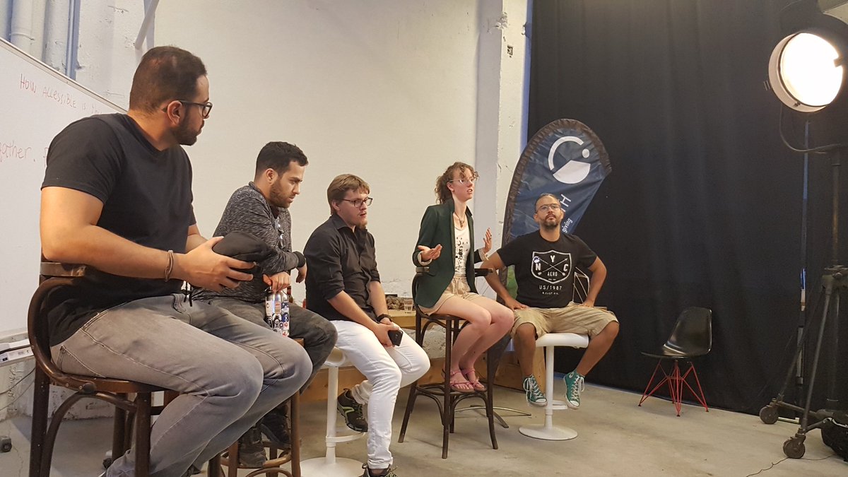 Giveth's tweet image. From #CommonsStack to bringing @RadxChange to Barcelona. @Loie_Low, @Pol_Lanski, @adria0 &amp;amp; others preaching ànd #buidling the Future. For the People. Right here. Right now.
Thank you for this beautiful #RadicalxChange event. Especially @AkashaBarcelona @ethdevbcn &amp;amp; @Protea_io ❤️