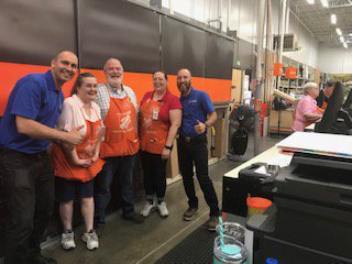 ivanprogressive's tweet photo. This store is excited about what they do!  Store #3634 for the win!  Great group of people! @HomeDepot3634 @SDasProgressive @progressive_hd @thdron12 @gloria_terri @DanMallonhd https://t.co/Nc7NuypGkQ