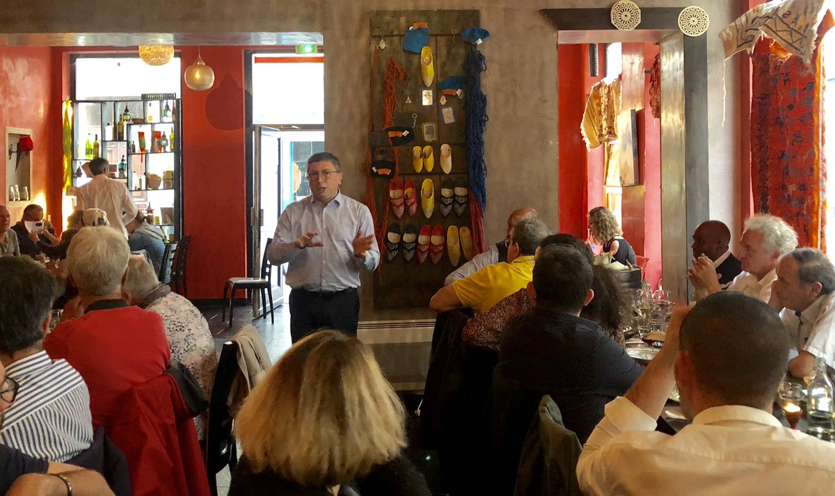JeanMichelMIS's tweet photo. #Repasconvivial avec les marcheurs #Stéphanois. Bravo à tous les militants de @SainteEnMarche et @JeunesMacronSE pour leur travail accompli durant la campagne Européenne. Nous avons porté l’idée d’une refonte de l’#Europe, pour une Europe du progrès, qui libère et qui protège 🇪🇺 https://t.co/9dp7YK9Xej