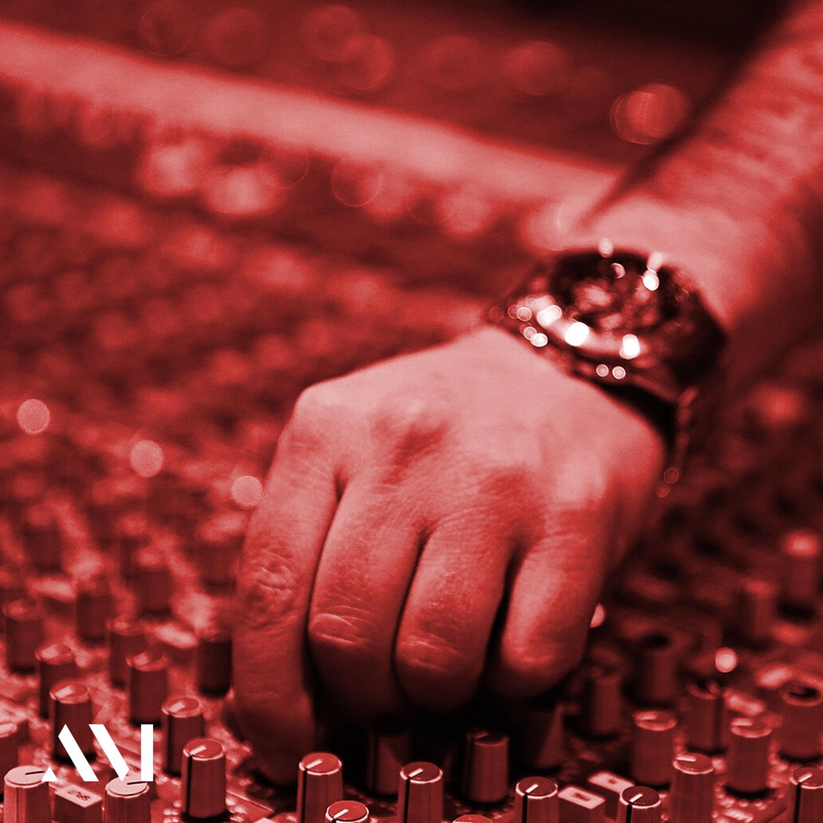 After_Master's tweet photo. We have gathered an elite group of music and audio tech veterans who together have the largest discography of hit records of any audio technology company in the world. We know what sounds right.
.
.
.
#AfterMaster #Audio #Music #Entertainment #AfterMasterPro #Audiophile #Remaster https://t.co/Bsd70WBHwx