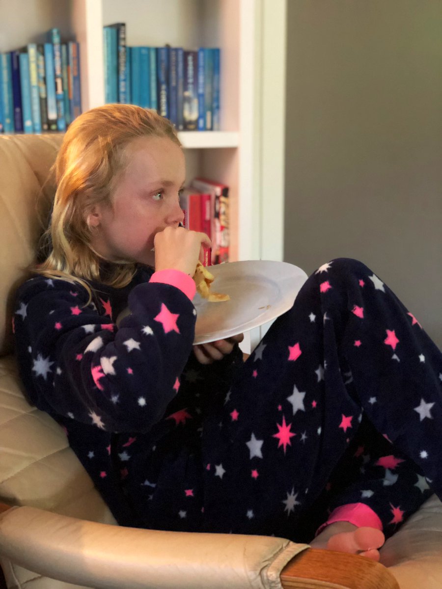 halstonkitchen's tweet photo. Crepes and #FIFAWWC #FRAvsKOR = perfect pre-football breakfast. https://t.co/hbqQZidFlz