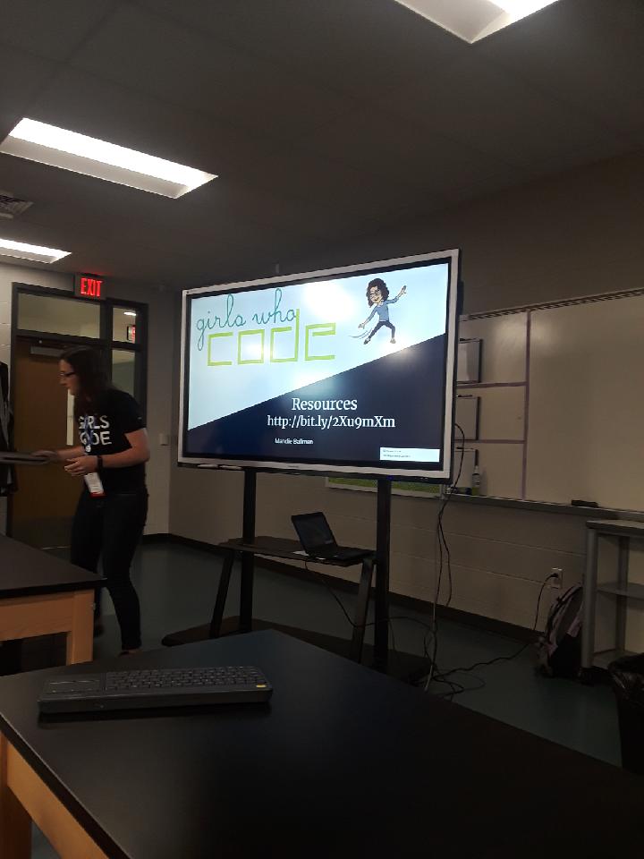 TCSSup's tweet photo. S/O to my 8th grade science teacher @mandibles858 for her presentation at the #IFL2019 about #girlswhocode project @BCMSwildcat #BCMSrocks #reachalittlebithigher so proud!! https://t.co/HLupPOctia