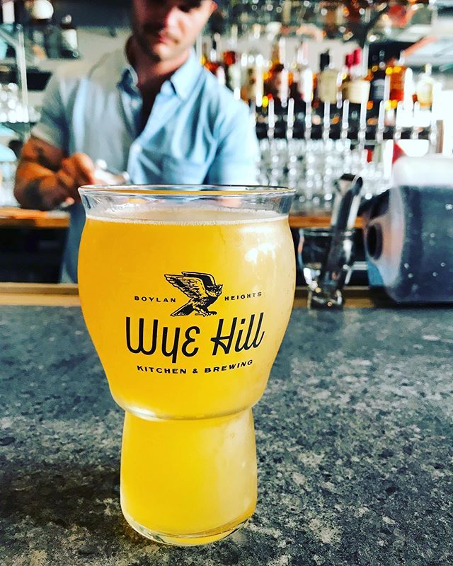 raleighwhatsup's tweet photo. Looking forward to summer nights + city views back on Boylan at the new @wyehill opening June 12 with small batch craft beer + full menu, wine + cocktails! #VisitRaleigh #boylanheights #downtownraleigh #wyehill #boylanbridge #stayawyehill #ncbeer https://t.co/wVTRqpysLN https://t.co/1XiiqiDAiQ