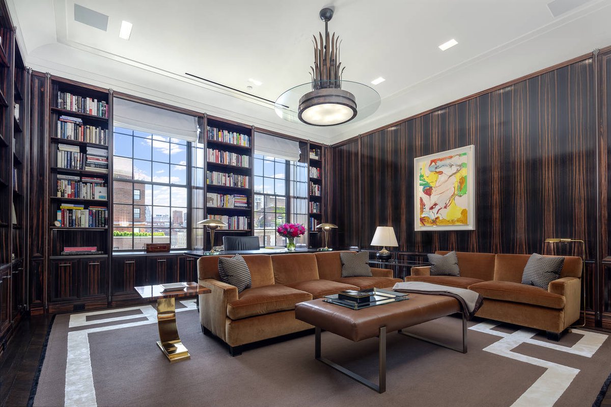 WSJRealEstate's tweet image. William P. Lauder, executive chairman of beauty giant Estée Lauder and the grandson of founders Estée Lauder and Joseph Lauder, is putting his Manhattan home on the market for $45 million. on.wsj.com/2I0vsvf
