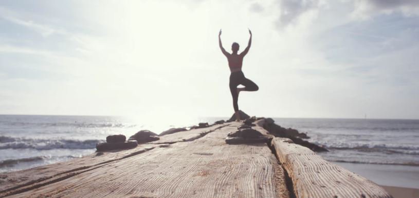 LazeWorks's tweet image. The sun is shining in CA &amp;amp; it's time to rise &amp;amp; join Neil for this morning's Hatha class. Don't worry, it's slow paced with plenty of Laze 👍#HowILaze