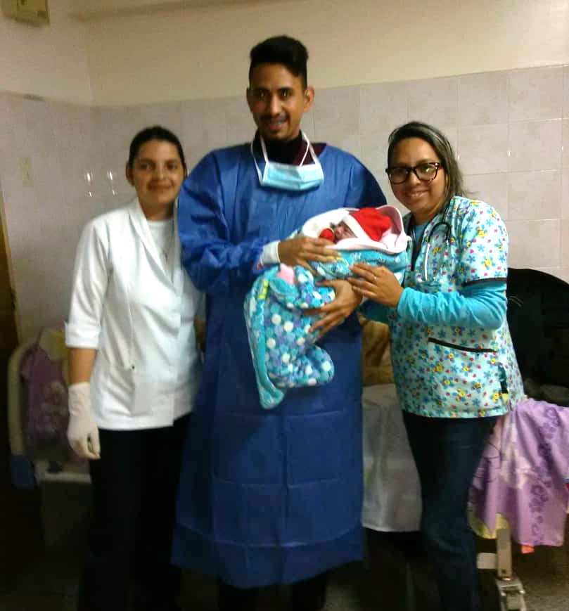 Fundasaludtru's tweet photo. Parto atendido en el Consultorio Popular T3 Mesa de Esnujaque. Recién Nacida Samantha Villarreal peso 2.500grs talla 48cmatendido por personal de guardia, doctores Dreyer Maldonado y Ana Briceño sin complicaciones para madre e hija
@ajacquep @RangelSilva4F @GobTrujillo @Paisana92 https://t.co/MqUotMq5Vg