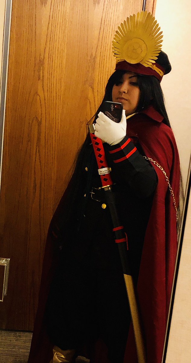 mariacxlavera's tweet photo. Missing Fanimecon, but I’m so happy I finally pulled off Nobunaga Oda from Fate/GO 😭♥️
#odanobunaga #fgo #cosplay #fanimecon2019 https://t.co/cF4ki50pt7