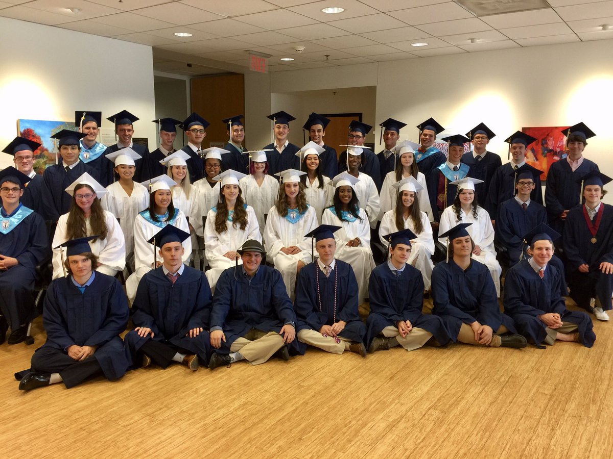 UpperSchoolWS's tweet photo. We are getting ready for graduation! Class of 2019, we are so proud of you all! #graduation #classof2019 #seniors https://t.co/kNg8pHJO7q