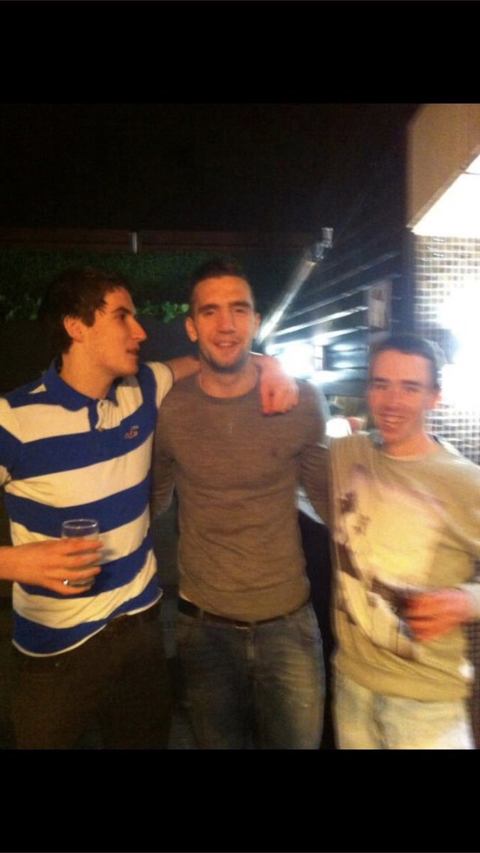 PorterG94's tweet photo. “@shaneduffy another drink on the tab for you lad” #CPYBIG 🇮🇪🇮🇪 https://t.co/KspErBzQ8w