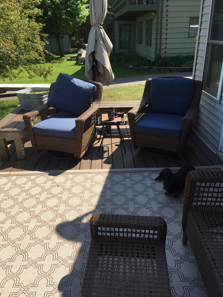 bpricetagger's tweet photo. @jaalstead ☑ just got to lake.      ☑ nothing is washed or sanded.           #readyforcocktails https://t.co/UxajvCQA8z