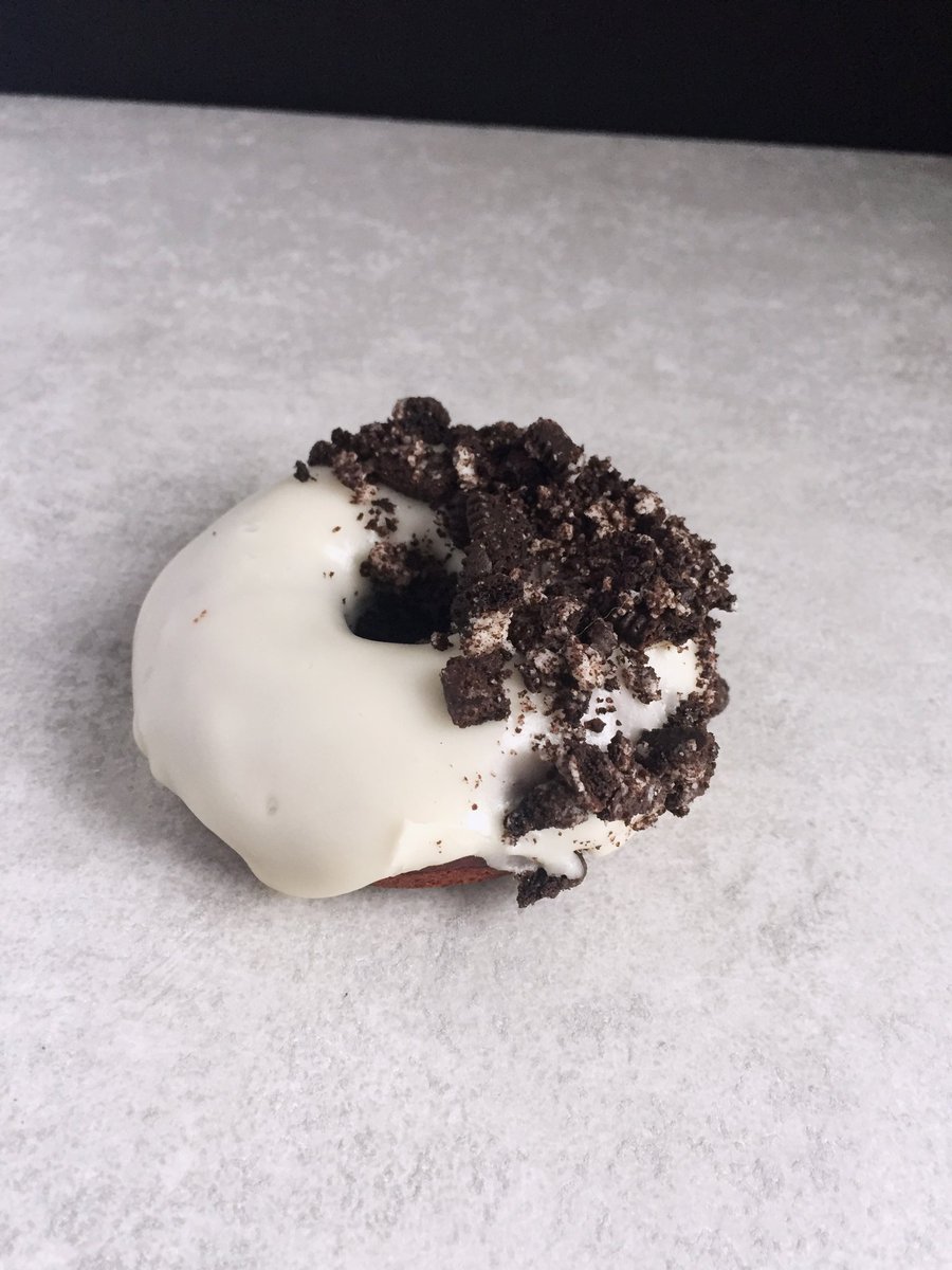 donutologykc's tweet photo. We are celebrating #NationalDonutDay hard til 11pm tonight. And if you've been wanting to try our vegan donuts, today is the perfect day! #kcvegans #kansascity #kcmo #kcdonuts https://t.co/03En28xZPE