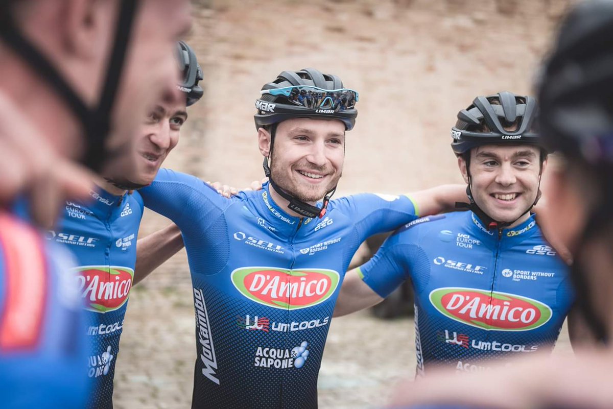.<a href="/tourofbihor/">Tour of Bihor-Bellotto</a> 🇷🇴 - Report 1st stage 📇

Sprint caotico e 12° posto beffardo per <a href="/ange_raffa91/">Angelo Raffaele</a>, frenato da un contatto a 300 m dal 🏁. Il toscano è stato ben pilotato nel finale da Jacopo Mosca, giunto poi 14°.

#tourofbihor #bepartofit