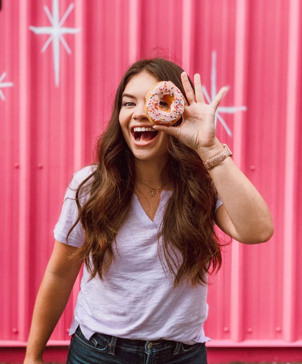 Phi Mu is do(NUTS) For The Kids!! 🎈 #FTK #NationalDoughnutDay