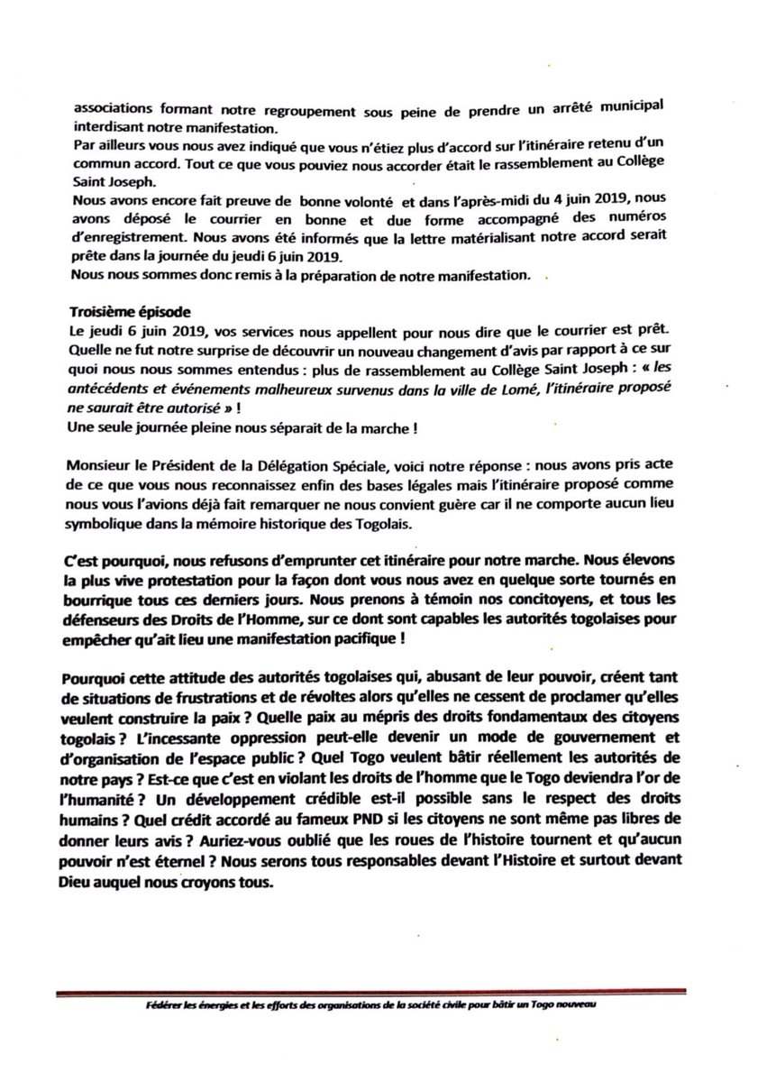 FrontC_TGDebout's tweet photo. 🛑#Urgent #Togo nous venons avec vous partager les événements que vous avons vécus ces derniers jours et qui illustrent le quotidien des togolais. Un autre itinéraire nous a été imposé et nous refusons de l’emprunter. https://t.co/SwSrTxLLDn
