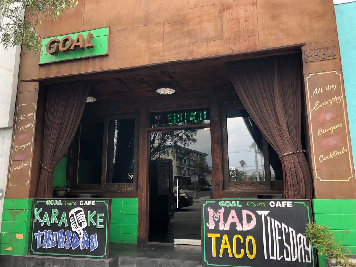 hallycoco's tweet photo. The name of your bar is GOAL and you’re closed for the opening game of the Women’s World Cup! Such a shame. #goalsportscafe  #womensworldcup #equality #supportwomen #uswnt https://t.co/MccGVJYp0m