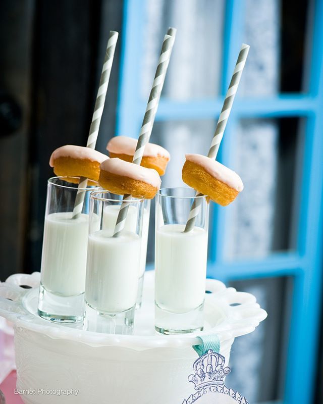 theBarnets's tweet photo. Craving these Beignets au Lait on national donut day. Created by 24 Carrots. Such a treat!
.
.
.
.
.
.
.
.
@24Carrots
@Rancholaslomas
@barnetphotography https://t.co/BvHa2lNcdI https://t.co/ImJXGKFvYC