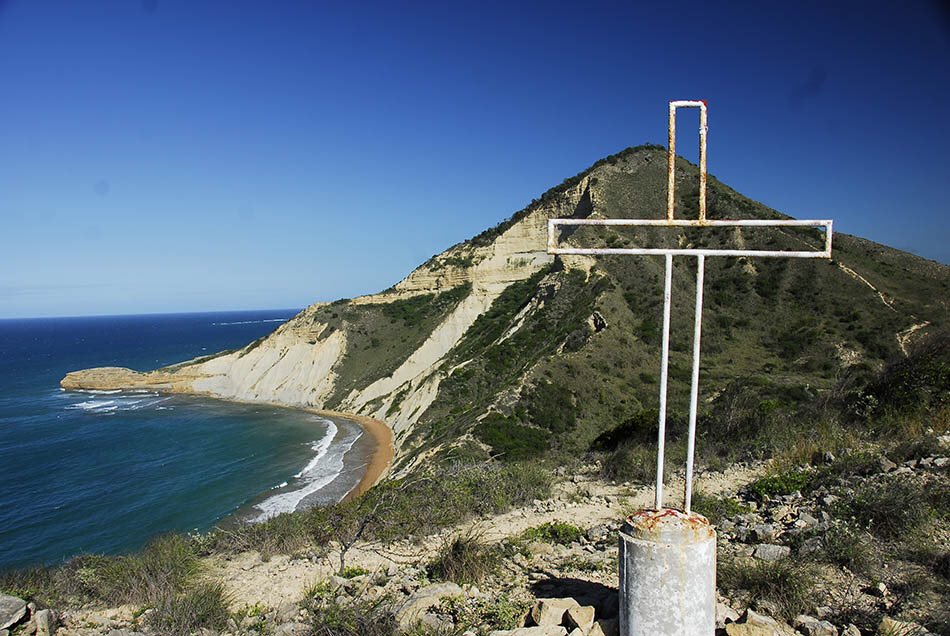 jepuello's tweet photo. Quien visita #Montecristi está en contacto con la naturaleza, con las aguas cristalizas y acercamiento con Dios. #MiturenelNoroeste #PasionPorRD #TurismoInternoenRD @MTurismoRD @Milka_Hdez #constanzadigital @PasionPorRD https://t.co/Cwih2ZPGU1