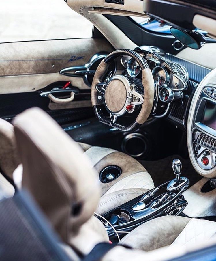 WHAT AN INTERIOR 😳😍