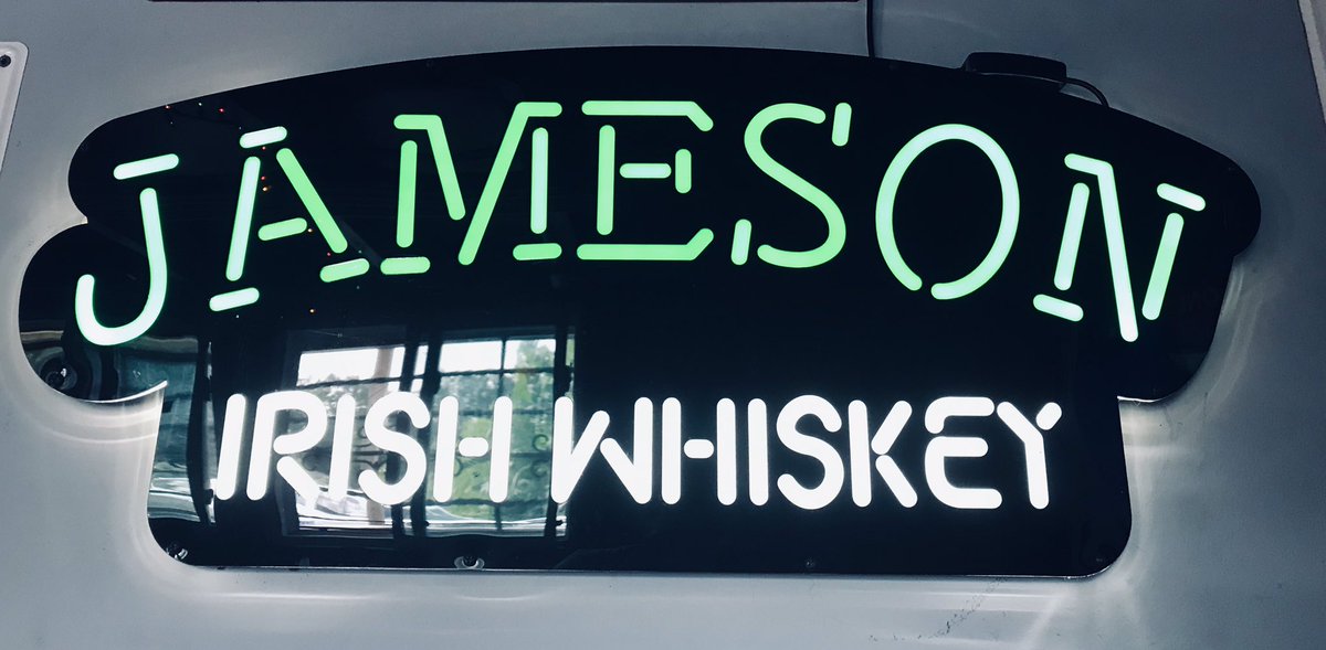 BobcatTeddys's tweet photo. Is it #Jameson time yet? We sure think so! 🍀

#irishwhiskey #shots #neighborhoodbar #irishicehouse #dogfriendly #whiskeylovers https://t.co/GqvP97vEFZ
