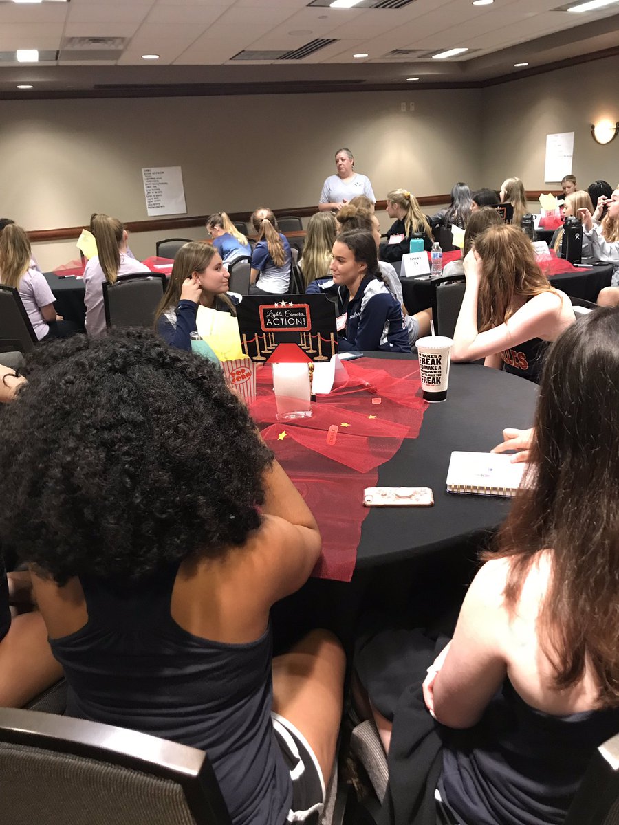 Jaclyn Smith tweet media