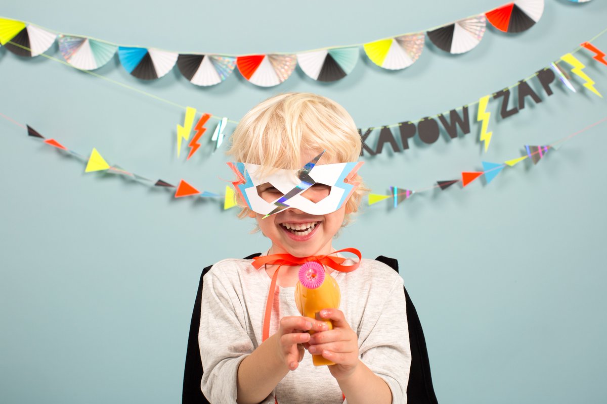 tetherandfloat's tweet photo. Even Super Hero's celebrate their birthdays. Celebrate in style with our new, more gorgeous than gorgeous Super Hero Party ware from Meri Meri and balloons from us,Tether &amp; Float.Super stylish, not a gaudy party plate in sight, we're all about the goodies https://t.co/PQfB2sh0Df https://t.co/xB5cZf0SbL