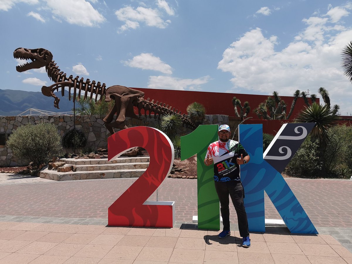 Todo listo para el domingo, por hay los veo...

#YoElegiCorrer #nike #nikerun #run #running #justdoit #menrunning #menrunway #nikeplusrunning #hazlotumismo #hazloahora #runningclub #nikerunning #MiVicioEsCorrer #instarun #garmin #fenix3 #21kcoahuila