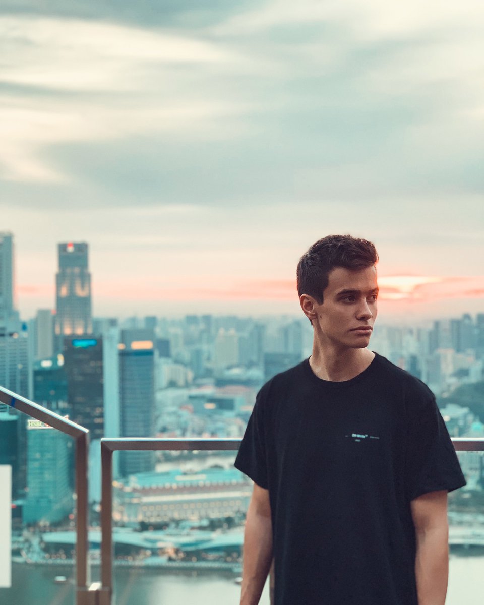 Sooo ready for <a href="/UltraSingapore/">Ultra Singapore</a> tomorrow 🚀