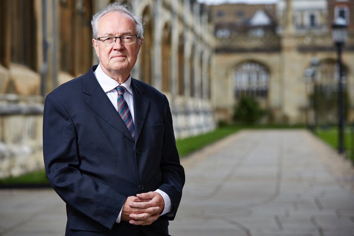 King’s College is delighted and proud that our Director of Music, Stephen Cleobury, has been knighted in the Queen’s Birthday Honours for services to choral music.

bit.ly/sjcKBE