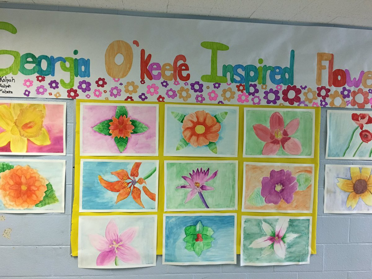 MmeCArt's tweet photo. Finally they are up! In time for real spring weather! Gr 5/6 Georgia O’Keefe inspired, detailed water colour flowers. https://t.co/Qcxwljxiwl