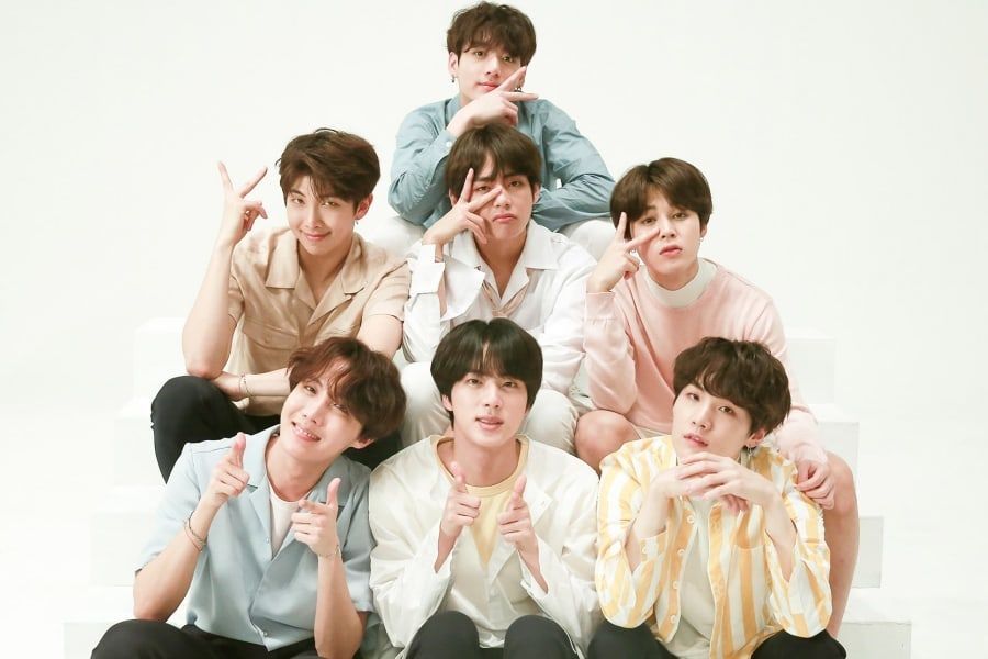 #BTS Talks About Presenting At The Grammys, Preparing For Comeback, And More For #2019BTSFESTA
soompi.com/article/133056…