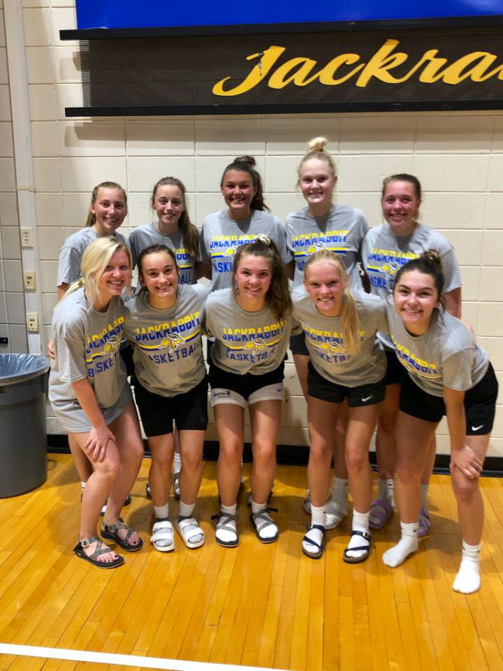 LennoxGBB's tweet photo. The girls had a great two days at the @GoJacksWBB team camp! Competed hard going 4-1 and winning their pool. It’s going to be a fun summer with this group! #together https://t.co/qP0Lwb55X7