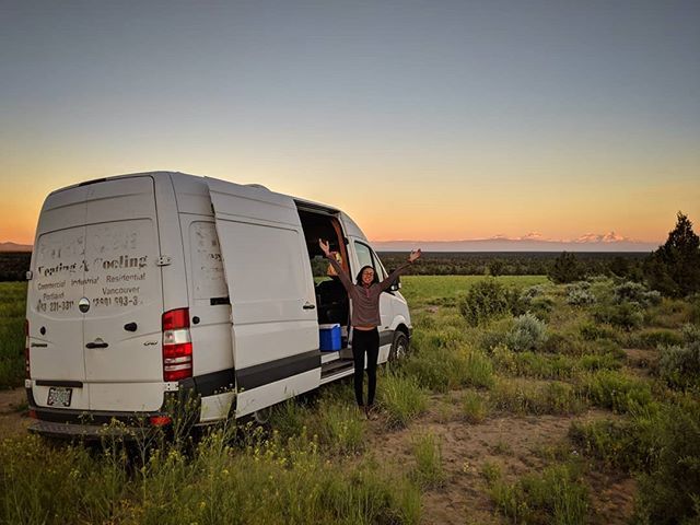 JamminGlobal's tweet photo. From a raft to a van! Our friends in Portland let us take their #convertedvan to check out Oregon by road. Catching a gorgeous #sunrise at the Three Sisters mountains. #roadtrip #vanlife #sprintervanconversion #boondocking #wildcamping #highdesert #bendo… https://t.co/LJhHoLbIzA https://t.co/tmdzuebMdf