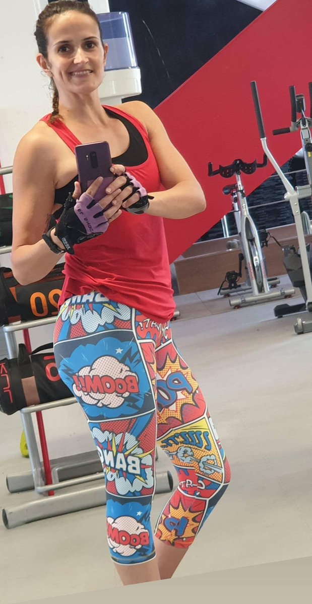 teruel1978's tweet photo. Ultimo entreno de la semana
#fitnessgirl #fitness #gym #motivacion #gymmotivation #vidasana #personaltrainer #bikinifitness #posturei #yopuedo #quererespoder #compoundbody #perderpeso #smile #saludable
#marinalanzarote #resultados #gluteosperfectos #runing
#laurafitness_78 https://t.co/aM7a8gXGmx