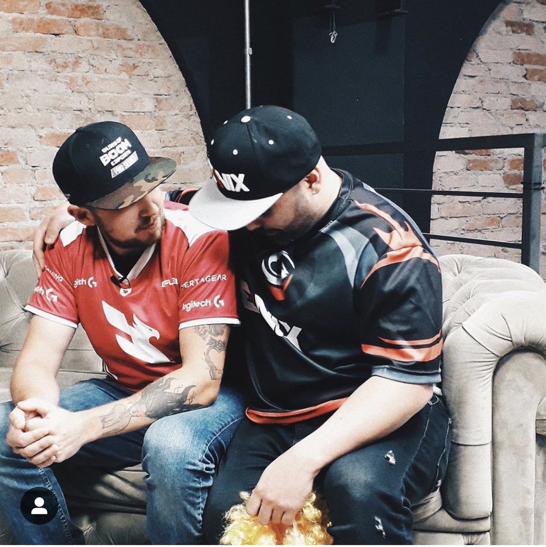 GobEanix's tweet photo. Moment of love @GobOptimus @XLNCGOB  @gunsofboom @ESLGoB @Boyscout77GOB @EanixGG 😍😍😂 https://t.co/u4FBZ4Znth